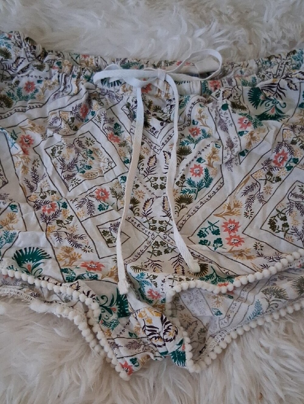 5/$13 Roxy bloomers - Picture 3 of 8